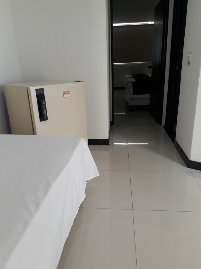 Hotel Hacaritama Ocaña エクステリア 写真